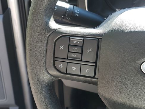 Used 2023 Ford F150 XLT AWD/4WD image 27