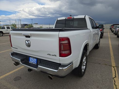 Used 2019 RAM 1500 Laramie AWD/4WD image 4
