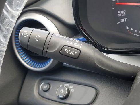 Used 2024 Chevrolet Trax LS FWD image 16