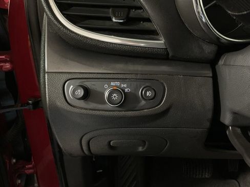 Used 2019 Buick Encore Sport Touring w/ Safety Package FWD image 28