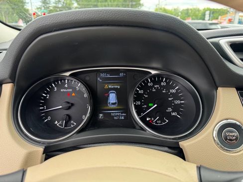 Used 2015 Nissan Rogue SL w/ SL Premium Package FWD image 17