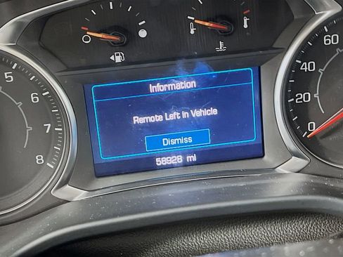 Used 2023 GMC Acadia SLE w/ Elevation Edition image 11