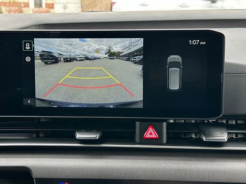 New 2026 Kia Carnival EX image 35