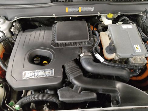 Used 2018 Ford Fusion S FWD image 29