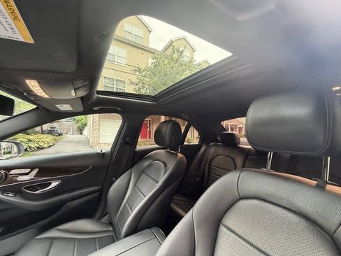 Used 2019 Mercedes-Benz C 300 4MATIC Sedan image 13
