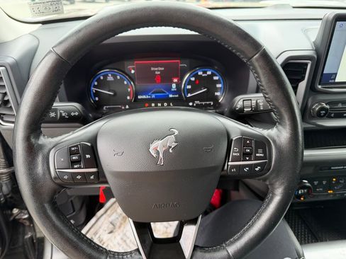 Used 2021 Ford Bronco Sport Outer Banks image 15