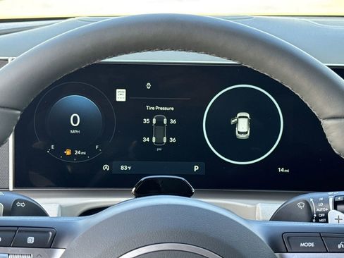 New 2026 Hyundai Tucson Limited image 38