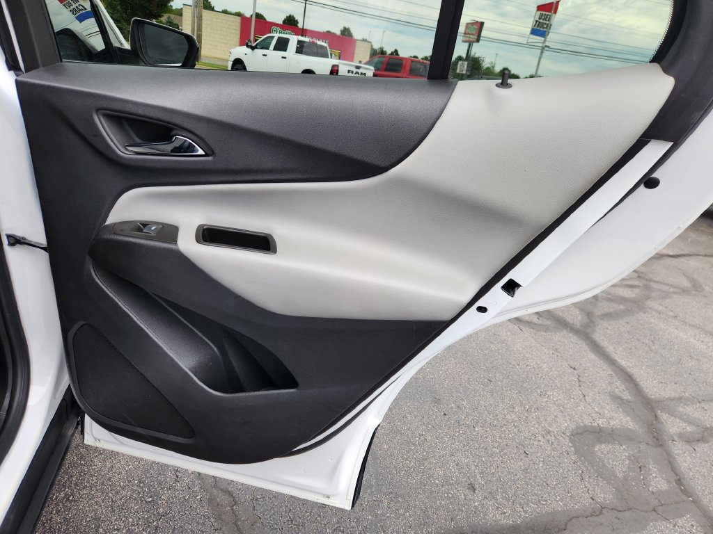 Used 2024 Chevrolet Equinox LT AWD/4WD image 14