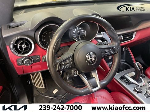 Used 2021 Alfa Romeo Stelvio Ti Sport image 25