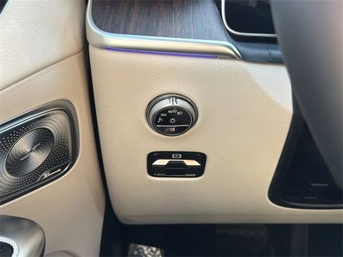 New 2026 Mercedes-Benz GLC 300 4MATIC image 19