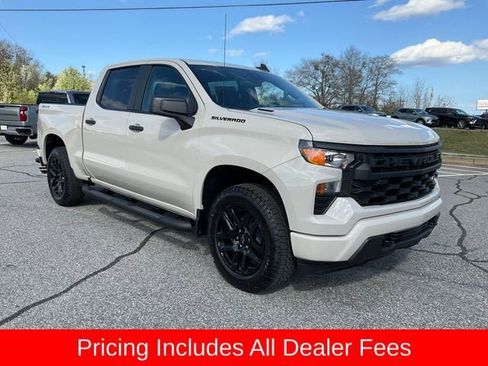 New 2026 Chevrolet Silverado 1500 Custom w/ Turbomax Blackout Package AWD/4WD image 23