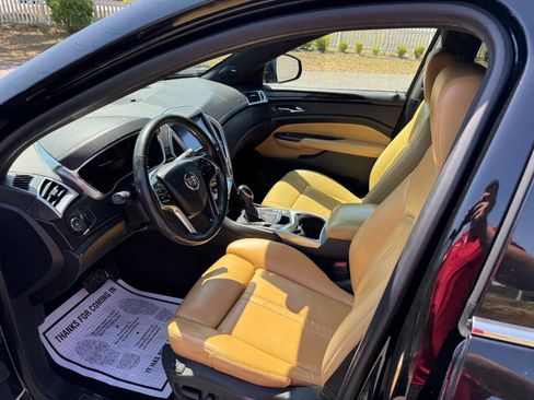 Used 2014 Cadillac SRX Performance w/ Driver Awareness Package AWD/4WD image 9