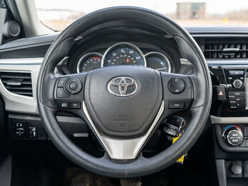Used 2016 Toyota Corolla LE image 13
