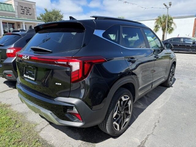 Used 2024 Kia Seltos SX AWD/4WD image 5