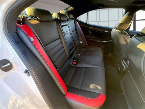 Used 2019 Lexus IS 300 image 24