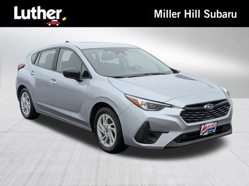 Used 2025 Subaru Impreza 2.0i image 1