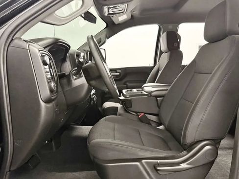 Used 2020 Chevrolet Silverado 2500 Custom w/ Custom Convenience Package AWD/4WD image 10