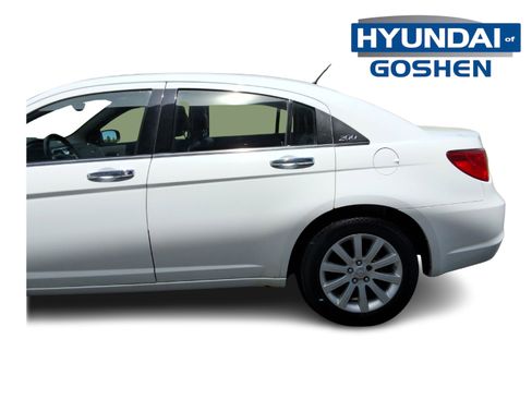 Used 2014 Chrysler 200 Limited FWD image 6