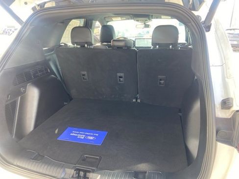 Used 2024 Ford Escape ST-Line Select w/ Tech Pack #2 image 27