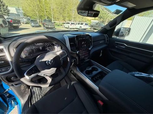 New 2026 RAM 1500 Big Horn AWD/4WD image 20