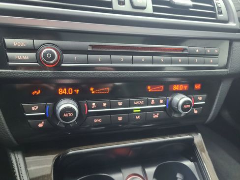 Used 2014 BMW 535i xDrive Sedan image 33