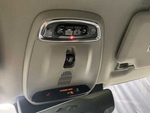 Used 2022 Volvo XC90 T8 Inscription Expression w/ Advanced Package image 26