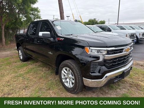 Used 2024 Chevrolet Silverado 1500 LT w/ Z71 Off-Road Package image 1