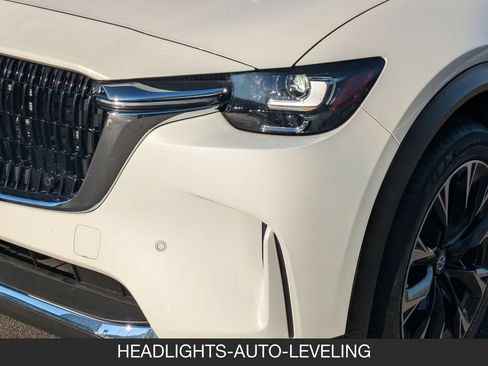 Used 2024 MAZDA CX-90 Plug-In Hybrid w/ Premium Pkg AWD/4WD image 10