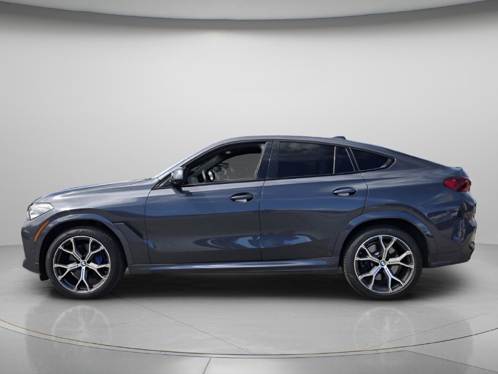 Used 2021 BMW X6 sDrive40i w/ Executive Package RWD image 3