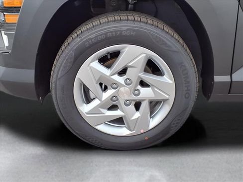 New 2026 Hyundai Kona SE image 12