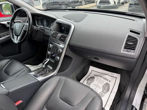 Used 2015 Volvo XC60 T5 Platinum image 31