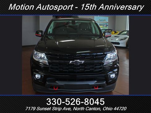 Used 2021 Chevrolet Colorado LT w/ Redline Special Edition AWD/4WD image 4