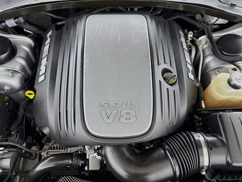 Used 2023 Dodge Charger R/T RWD image 38