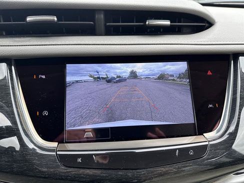 Certified 2023 Cadillac XT6 Premium Luxury AWD/4WD image 25