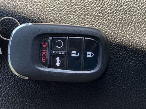 Used 2023 Honda Civic Touring image 36