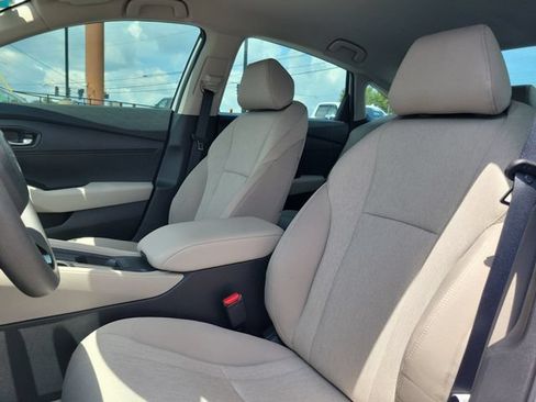 Certified 2025 Honda Accord LX image 11