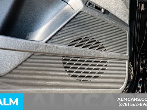 Used 2024 Volkswagen Taos S image 39