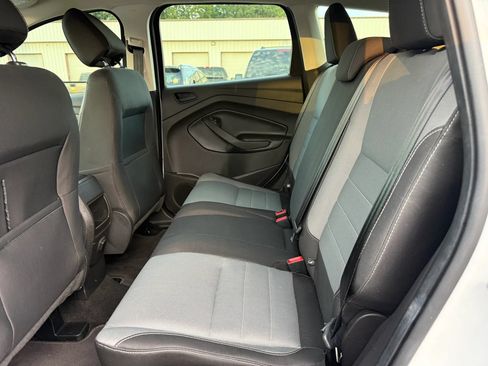 Used 2017 Ford Escape S FWD image 21