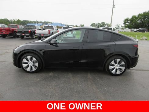 Used 2021 Tesla Model Y Long Range AWD/4WD image 8