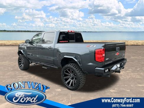 Used 2018 Chevrolet Silverado 1500 LT w/ All Star Edition image 9