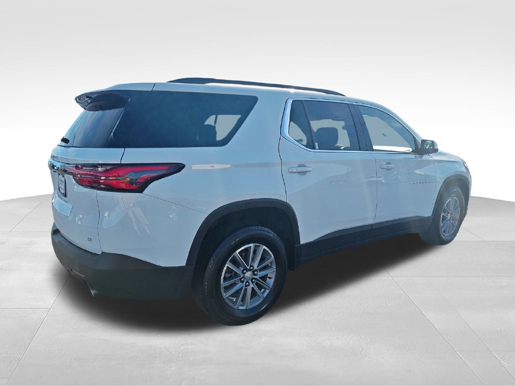 Used 2023 Chevrolet Traverse LT w/ LPO, Floor Liner Package AWD/4WD image 6