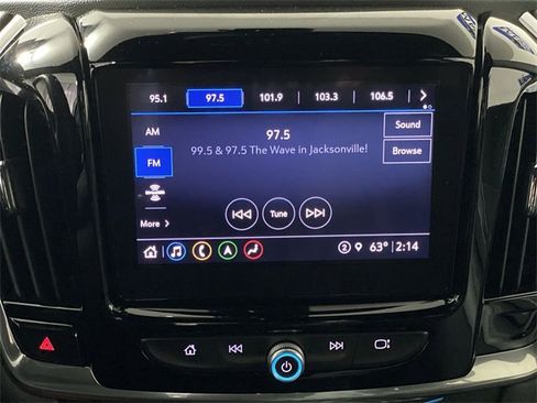 Used 2023 Chevrolet Traverse LT w/ LT Premium Package image 12