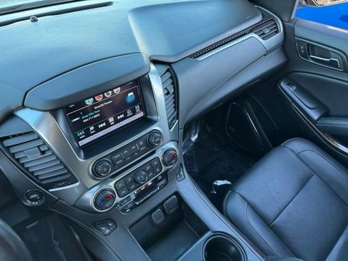 Used 2018 Chevrolet Tahoe LT w/ LT Signature Package AWD/4WD image 23