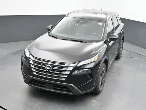 Used 2025 Nissan Rogue SV AWD/4WD image 15