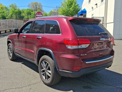 Used 2019 Jeep Grand Cherokee Limited AWD/4WD image 9