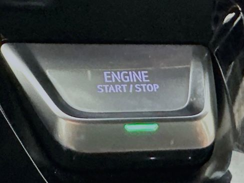 Used 2025 GMC Sierra 1500 Denali Ultimate image 18