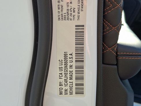 Used 2022 Jeep Grand Cherokee Summit image 27