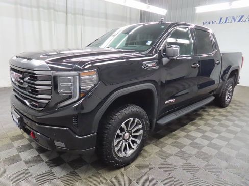 Used 2022 GMC Sierra 1500 AT4 w/ AT4 Premium Package image 6