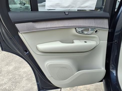 New 2026 Volvo XC90 B6 Ultra w/ Protection Package image 14