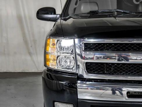 Used 2011 Chevrolet Silverado 1500 LTZ w/ LTZ Plus Package image 38